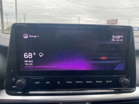 Used 2022 Kia Forte GT-Line w/ GT-Line Premium Package image 19