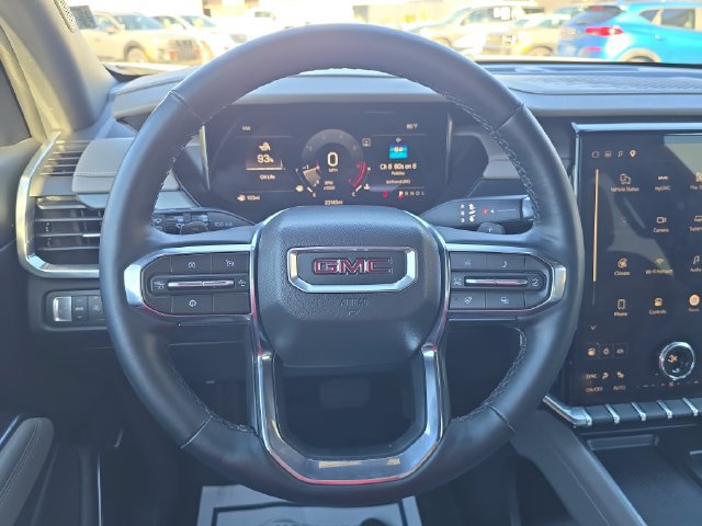 Used 2026 GMC Acadia Elevation w/ Elevation Premium Package FWD image 17