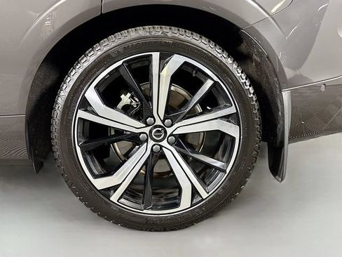 Used 2023 Volvo XC60 B6 Ultimate w/ Climate Package AWD/4WD image 37