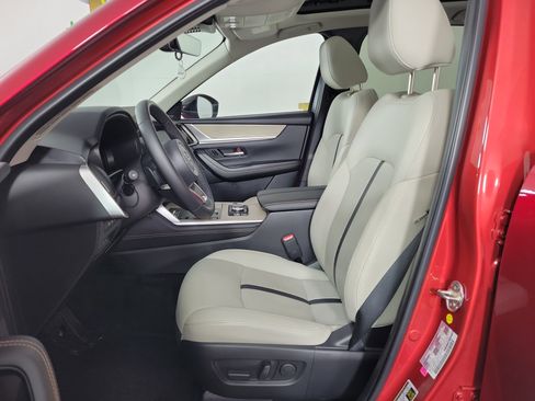 Certified 2025 MAZDA CX-70 Plug-In Hybrid w/ Premium Pkg image 11