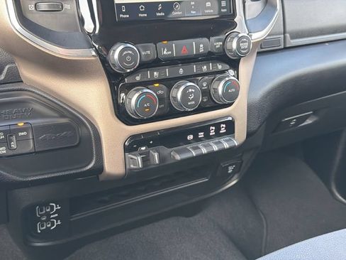 Used 2024 RAM 2500 Laramie w/ Safety Group AWD/4WD image 24