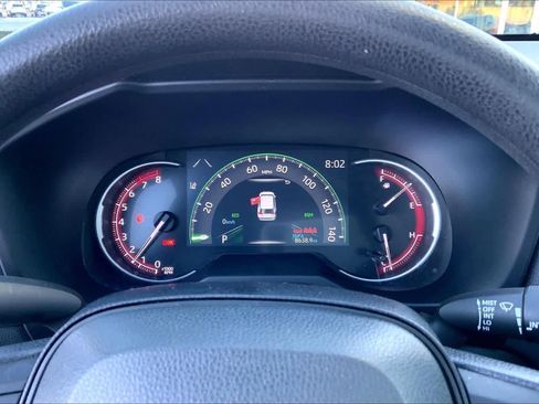 Used 2023 Toyota RAV4 XLE image 24