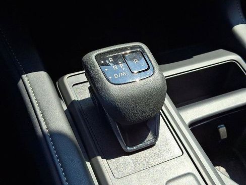 Certified 2025 Nissan Pathfinder S AWD/4WD image 16
