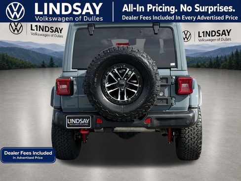 Used 2025 Jeep Wrangler Unlimited Rubicon AWD/4WD image 6