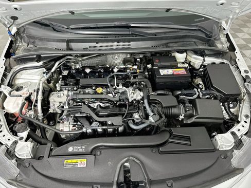 Used 2024 Toyota Corolla LE FWD image 29
