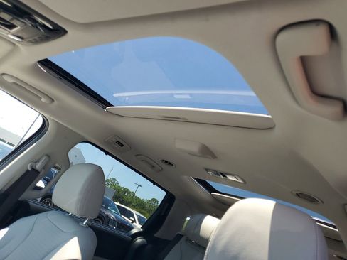 New 2026 Kia Carnival SX Prestige FWD image 10