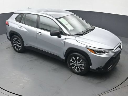 Certified 2024 Toyota Corolla Cross AWD Hybrid image 43
