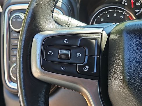 Used 2021 Chevrolet Silverado 1500 LT Trail Boss w/ Convenience Package II AWD/4WD image 19