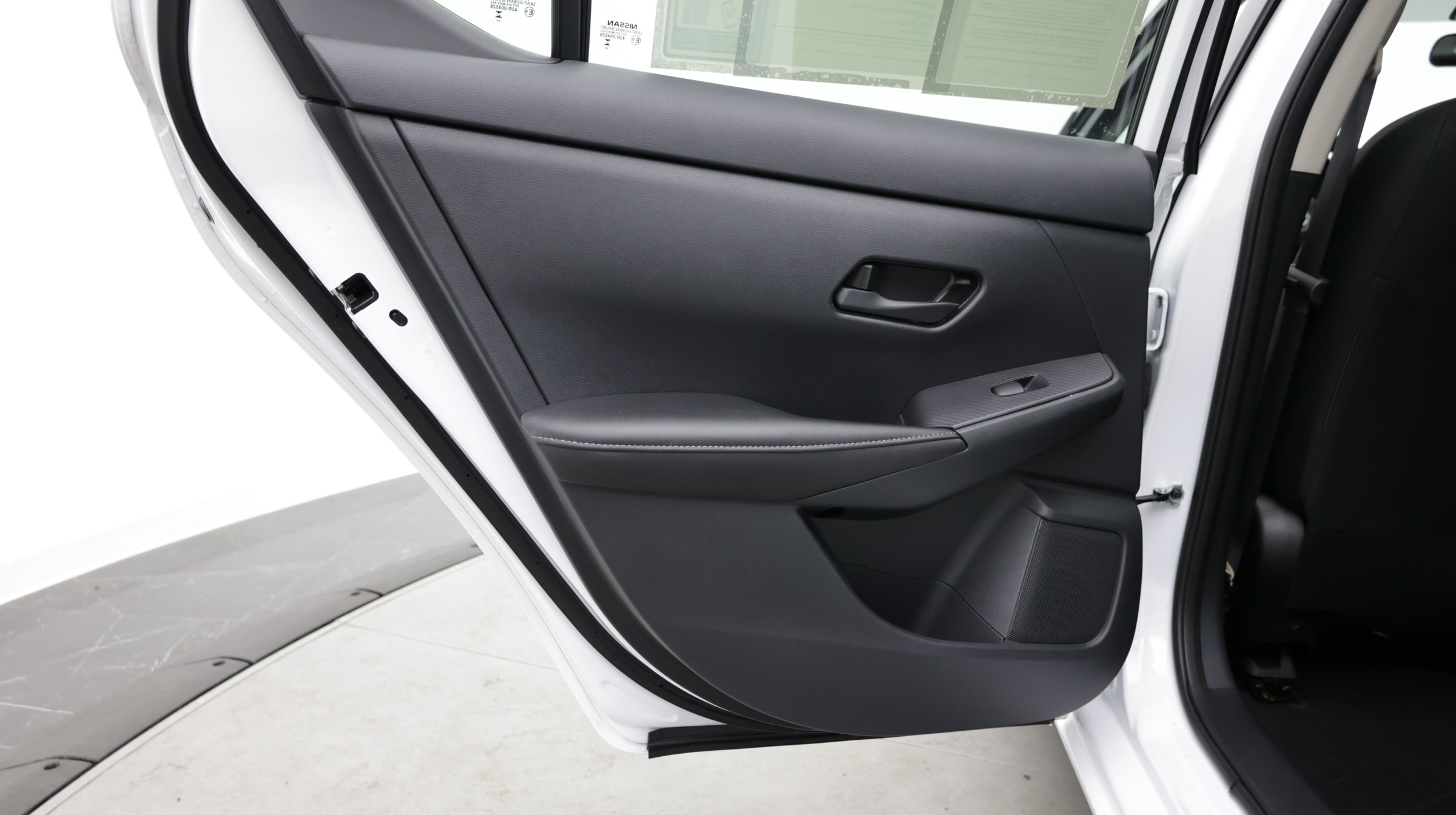 Used 2024 Nissan Sentra S FWD image 28