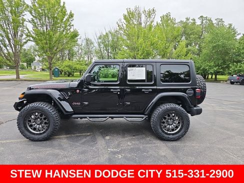 Used 2018 Jeep Wrangler Unlimited Rubicon AWD/4WD image 1