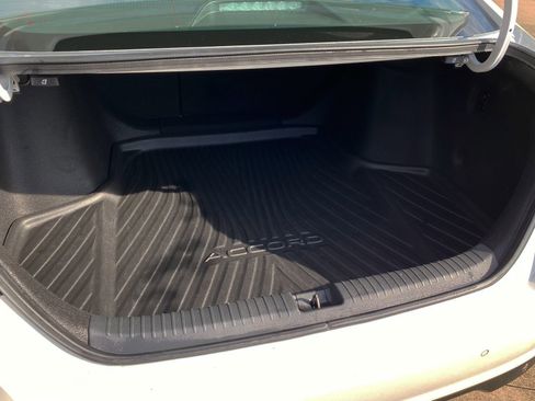 Used 2023 Honda Accord EX-L image 31