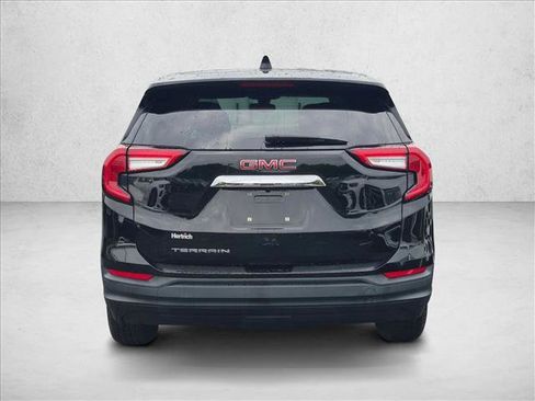 Used 2022 GMC Terrain SLE FWD image 6