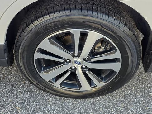 Used 2019 Subaru Outback 2.5i Limited w/ Popular Package #2 AWD/4WD image 36