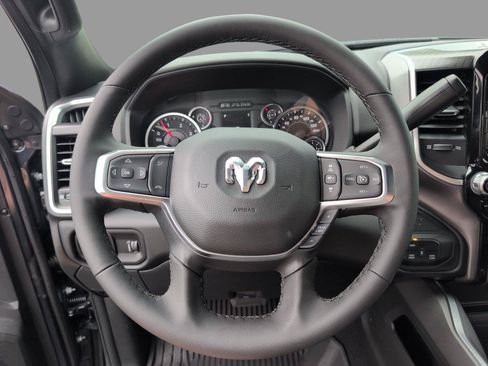 New 2026 RAM 2500 Big Horn AWD/4WD image 27