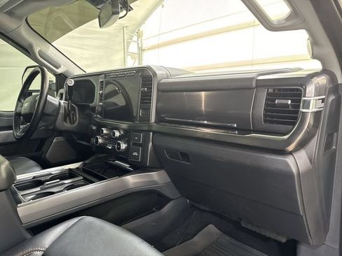 Used 2024 Ford F250 Lariat w/ Lariat Ultimate Package AWD/4WD image 29