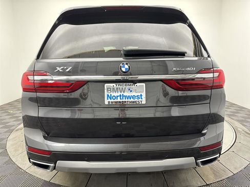 Used 2022 BMW X7 xDrive40i w/ Premium Package AWD/4WD image 15