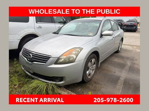 Used 2007 Nissan Altima 2.5 S w/ Convenience Pkg FWD image 1