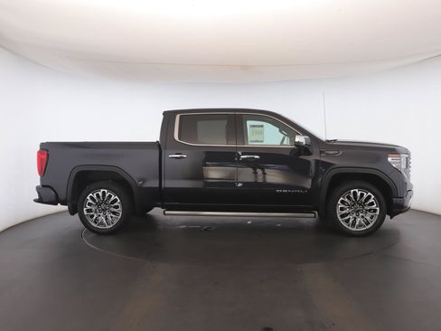 Used 2024 GMC Sierra 1500 Denali Ultimate AWD/4WD image 23