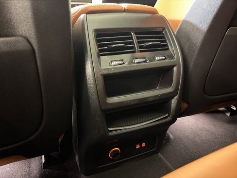 Used 2024 BMW X5 sDrive40i w/ M Sport Package image 31