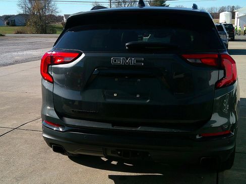 Used 2020 GMC Terrain SLT w/ Preferred Package image 8