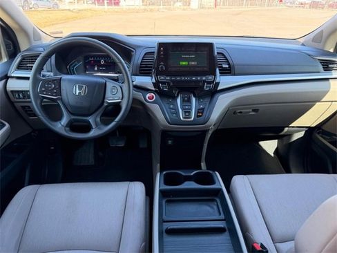 Used 2020 Honda Odyssey EX image 10