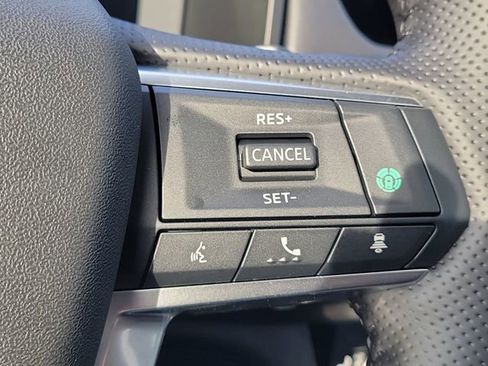 New 2026 Mitsubishi Outlander SE image 27