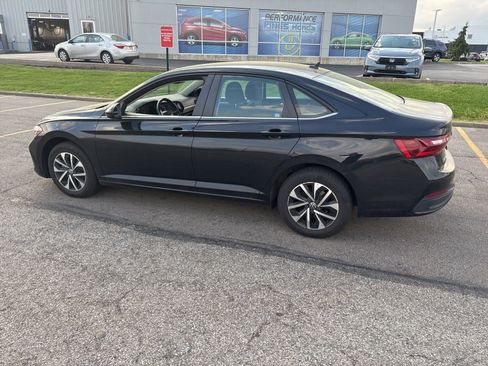 Used 2024 Volkswagen Jetta S image 2