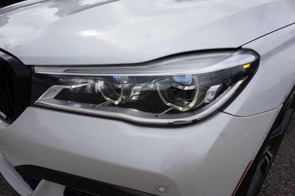 Used 2016 BMW 750i xDrive AWD/4WD image 14