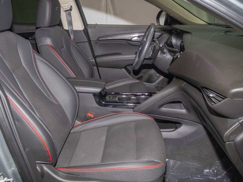 Used 2023 Buick Envision Essence w/ Sport Touring Package AWD/4WD image 15
