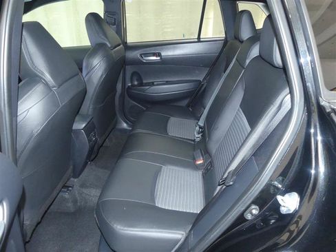 Used 2024 Toyota Corolla Cross AWD Hybrid image 20