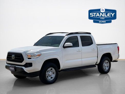 Used 2022 Toyota Tacoma SR AWD/4WD image 3