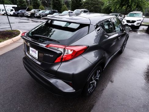 Used 2019 Toyota C-HR Limited FWD image 15
