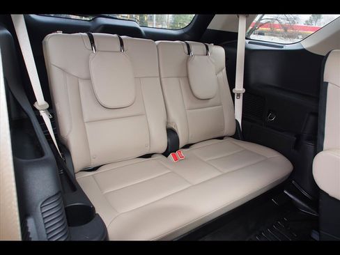 Used 2021 Ford Explorer Limited w/ Equipment Group 301A image 16