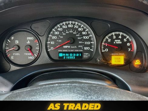 Used 2001 Chevrolet Monte Carlo LS w/ Preferred Equipment Group 1 FWD image 14