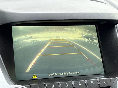 Used 2015 Chevrolet Equinox LT w/ Driver Convenience Package image 16