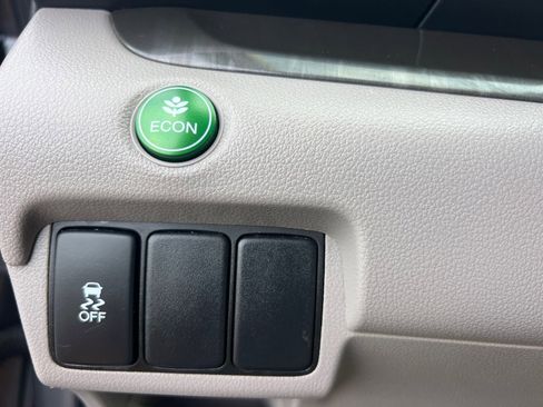 Used 2013 Honda CR-V EX-L image 24