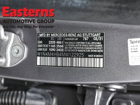Used 2021 Mercedes-Benz GLB 250 4MATIC image 35