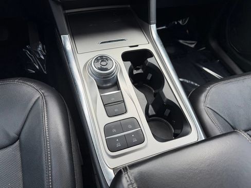 Used 2020 Ford Explorer Limited RWD image 17