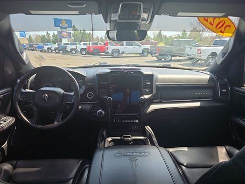 Used 2022 RAM 1500 Limited AWD/4WD image 22