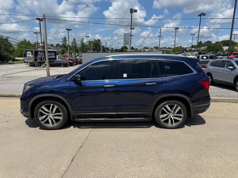 Used 2018 Honda Pilot Elite image 9