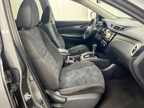 Used 2015 Nissan Rogue SV AWD/4WD image 21