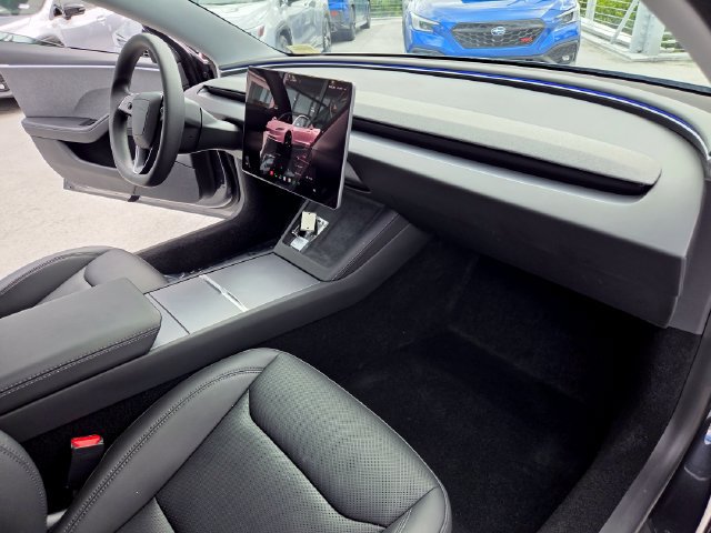 Used 2025 Tesla Model 3 Long Range RWD image 24