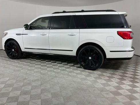 Used 2020 Lincoln Navigator L Reserve w/ Luxury Package AWD/4WD image 3