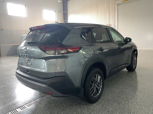 Used 2023 Nissan Rogue S AWD/4WD image 14