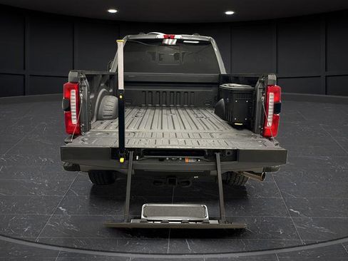 Used 2024 Ford F250 Lariat w/ Sport Appearance Package AWD/4WD image 29