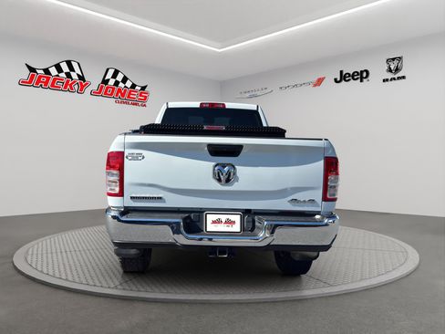 Used 2024 RAM 3500 Big Horn w/ Bed Utility Group AWD/4WD image 6
