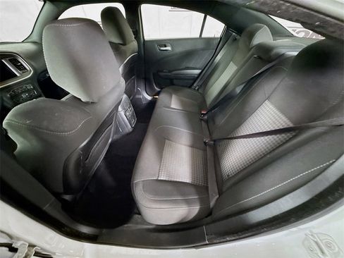 Used 2019 Dodge Charger GT image 27