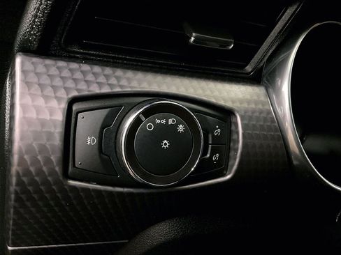 Used 2018 Ford Mustang GT w/ GT Performance Package image 30