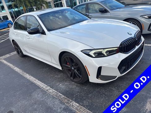 Used 2023 BMW 330i Sedan w/ M Sport Package image 8
