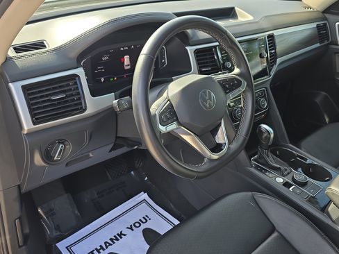 Used 2022 Volkswagen Atlas SE image 28